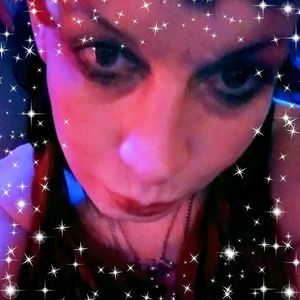 Meet your Posher, Elodie